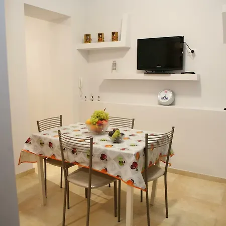 Titus E Caius Bed & Breakfast Ercolano