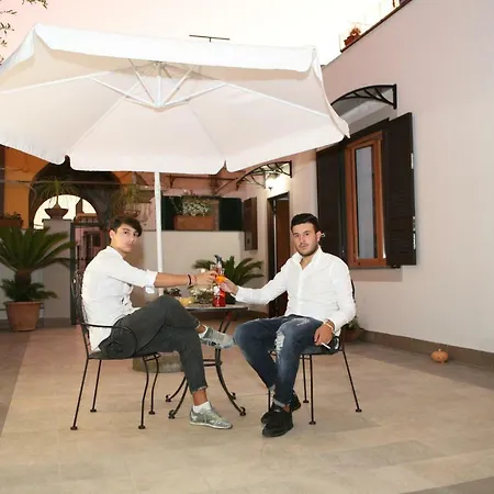 Titus E Caius Bed & Breakfast Ercolano