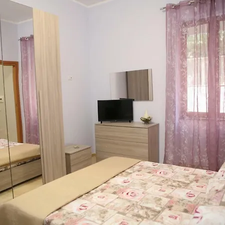 Titus E Caius Bed & Breakfast Ercolano
